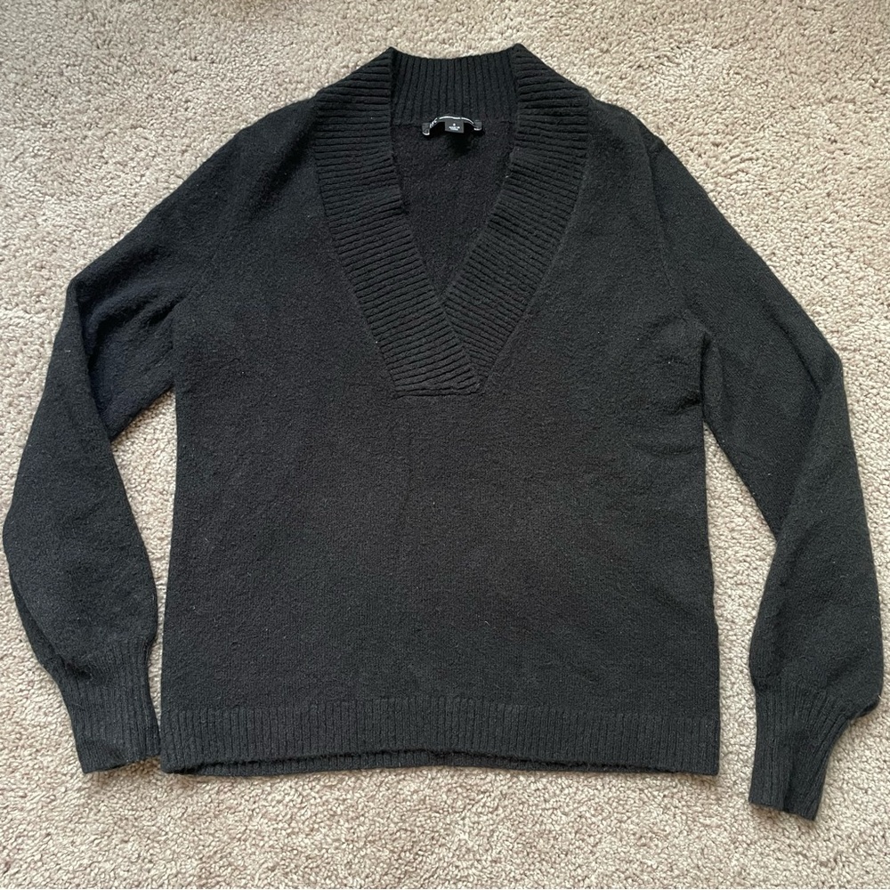 Inc international concepts black sweater v neck small